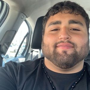 Meet your Posher, Ahmad